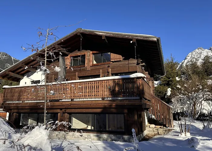 Chalet Le 1853 *