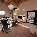 Le 1853 Chalet *