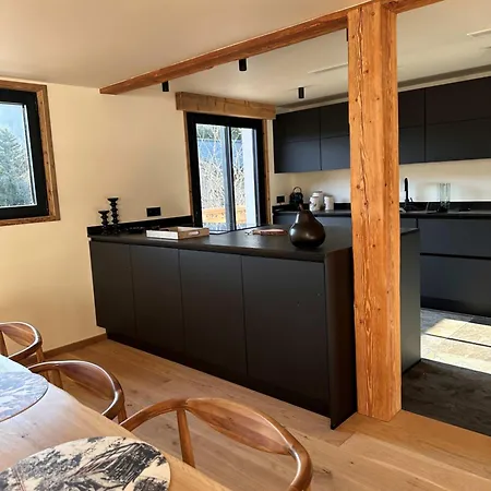 Le 1853 Chalet