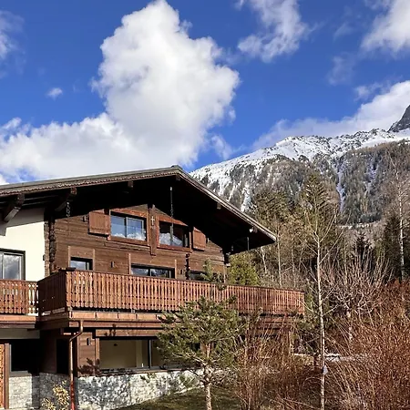 Chalet Le 1853 *